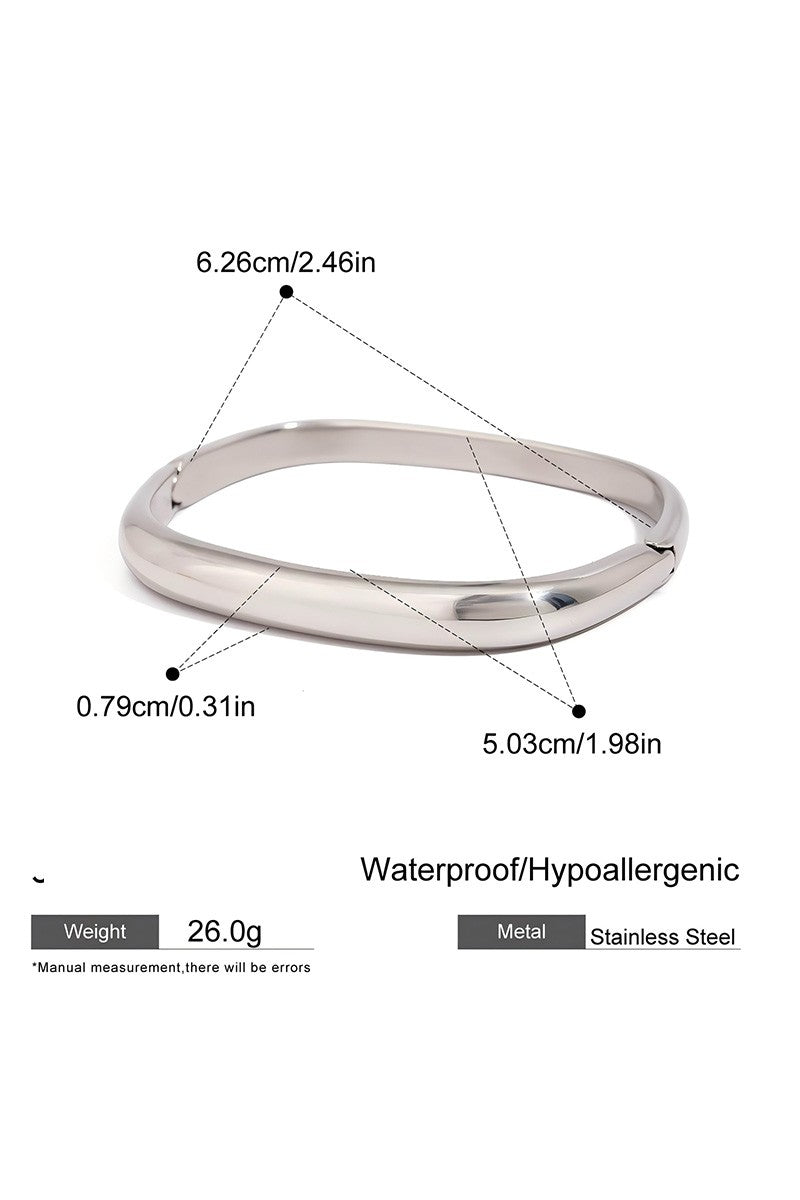 Alexi Bangle
