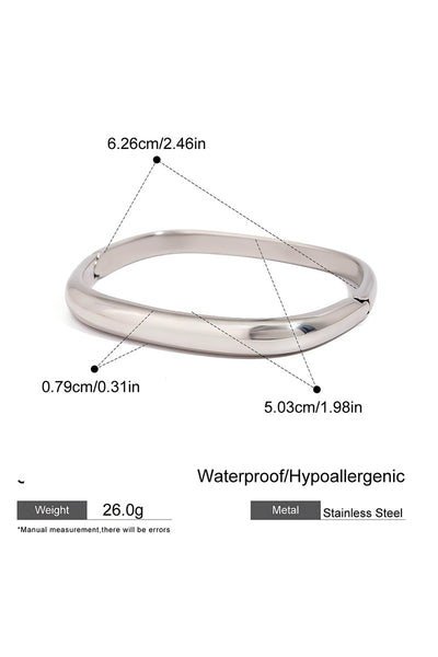 Alexi Bangle