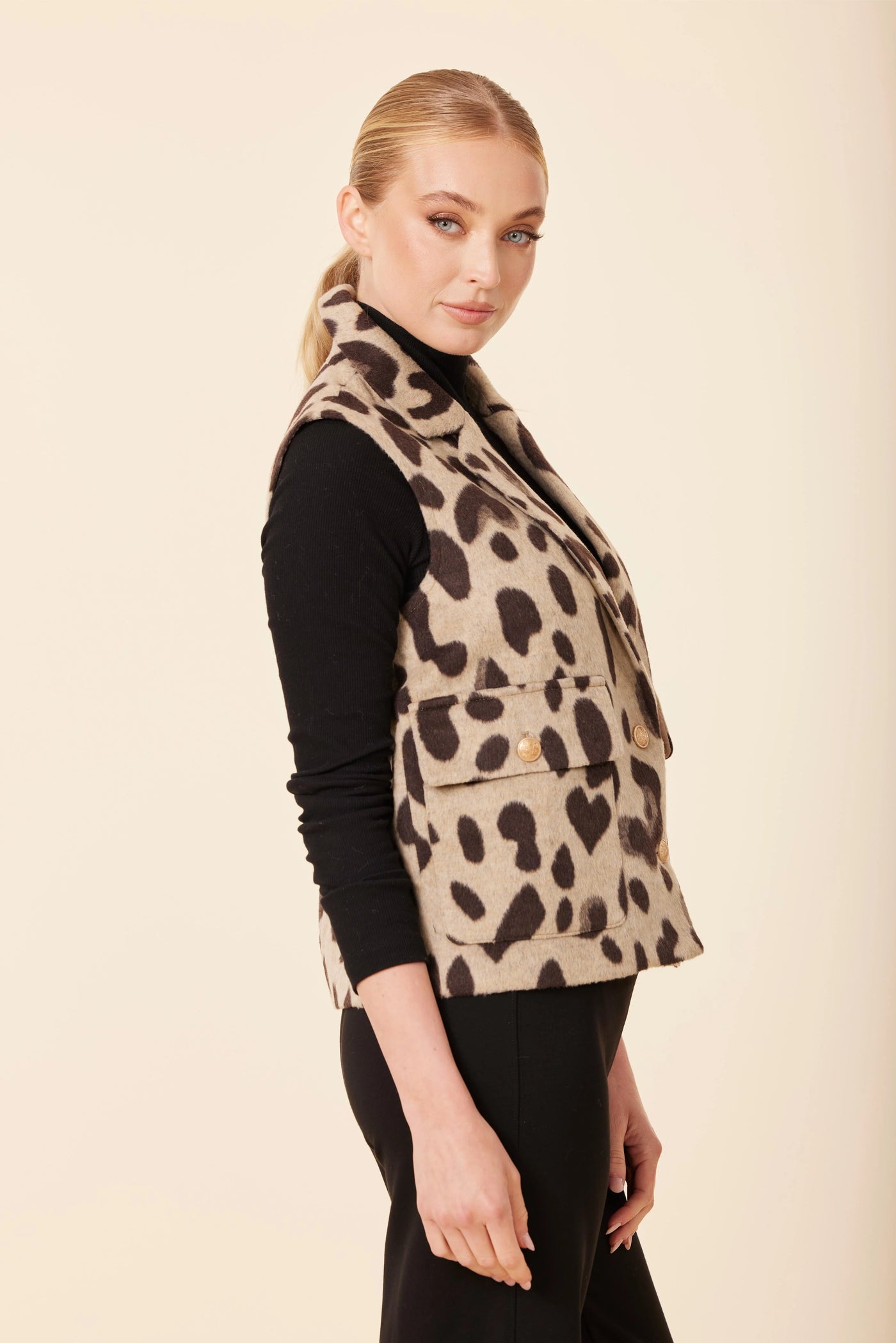 Oscar Leopard Vest