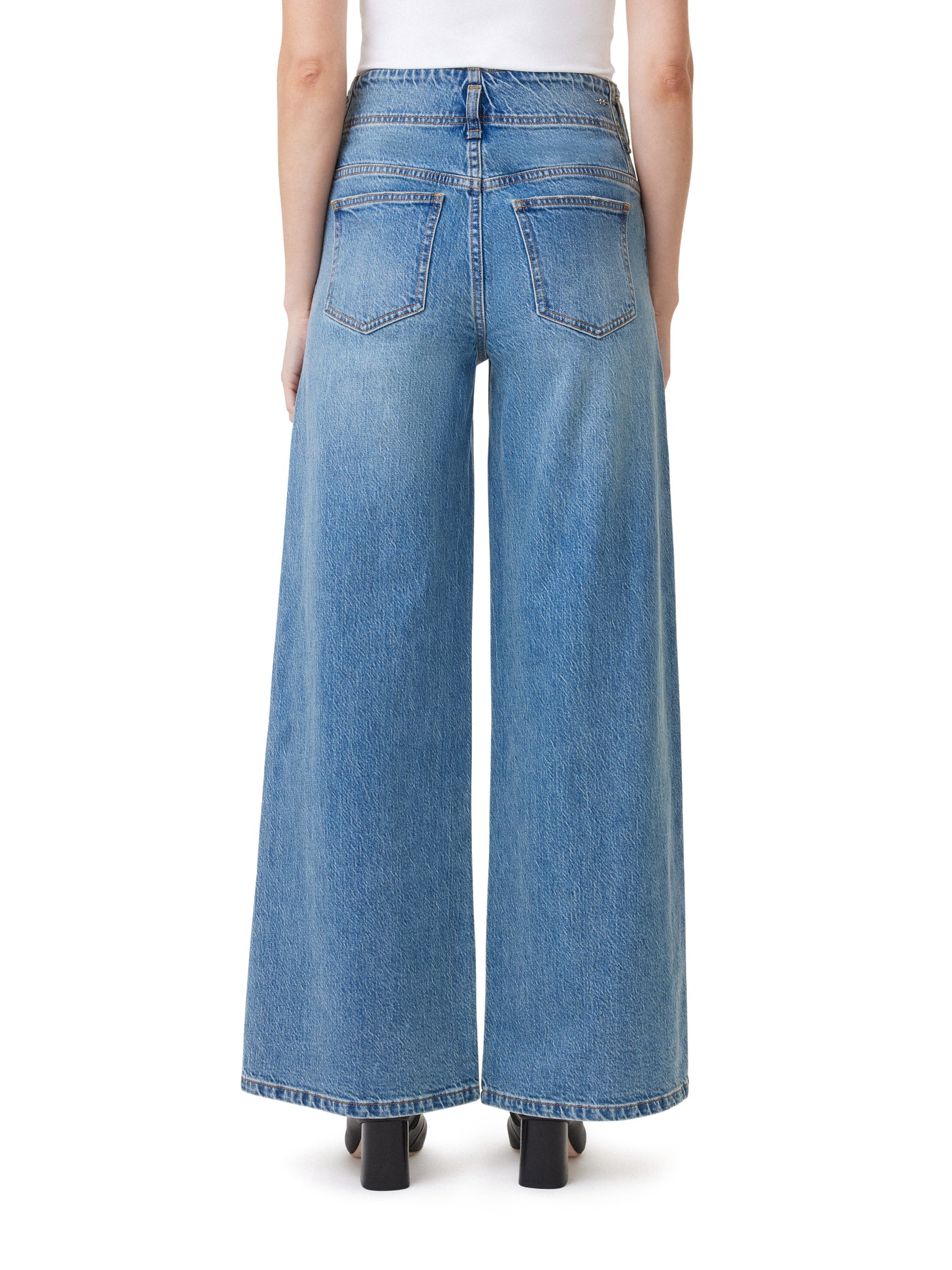 Easton Wide Leg Jean