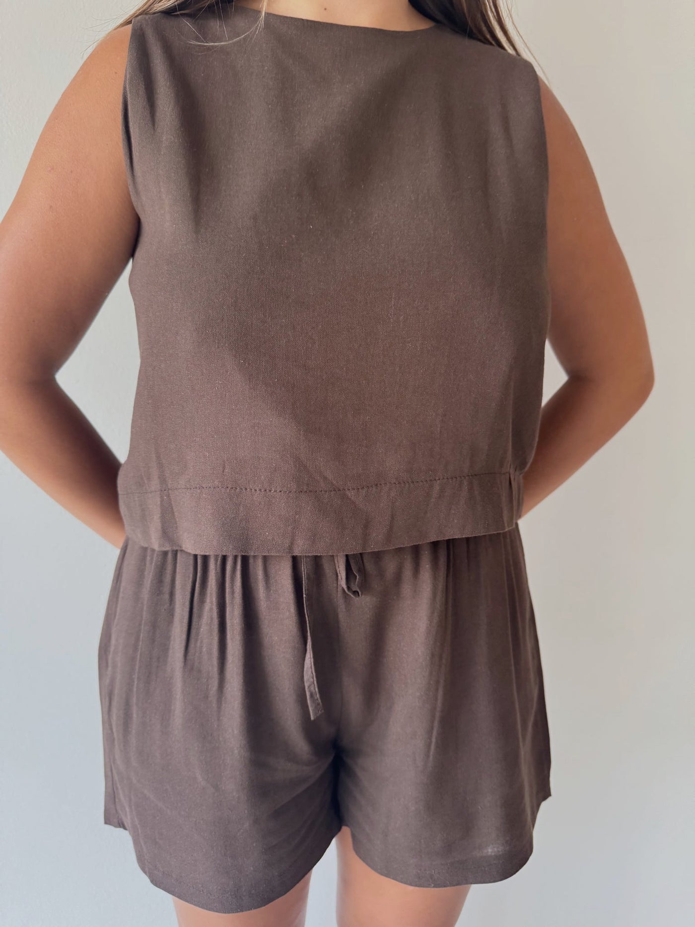 Agatha Linen Top - Brown